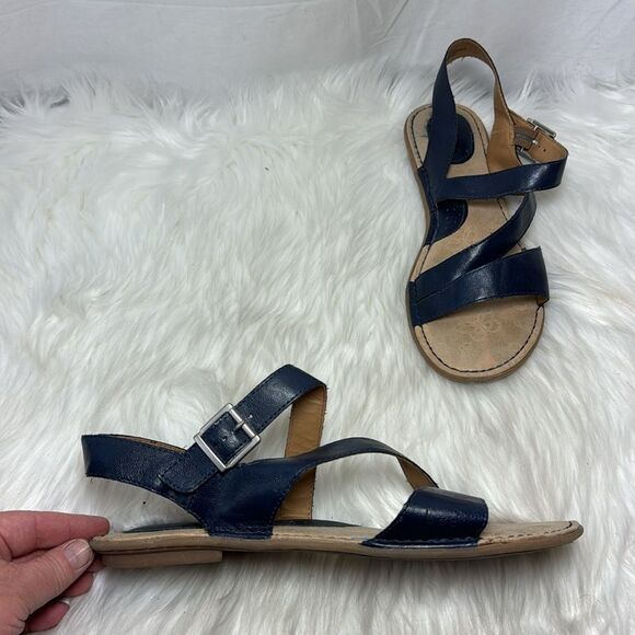 Born Navy Faux Leather Sandals Sz 10 - Picture 1 of 6